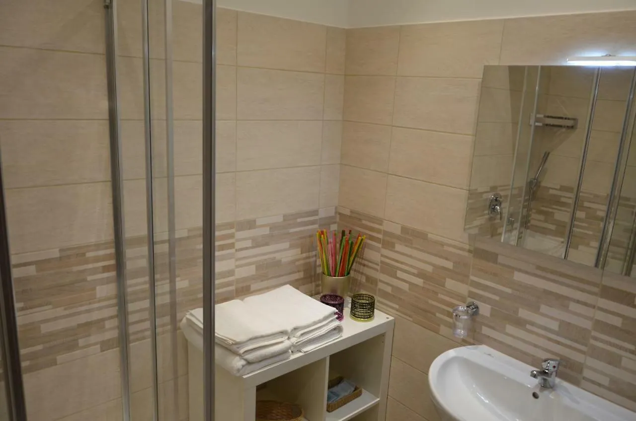 Benedetta Trastevere Rome Apartment